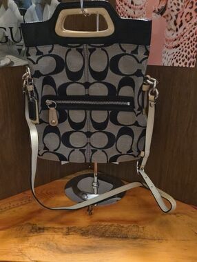 Coach Crossbody Signature Canvas Bag in Black and Cream
